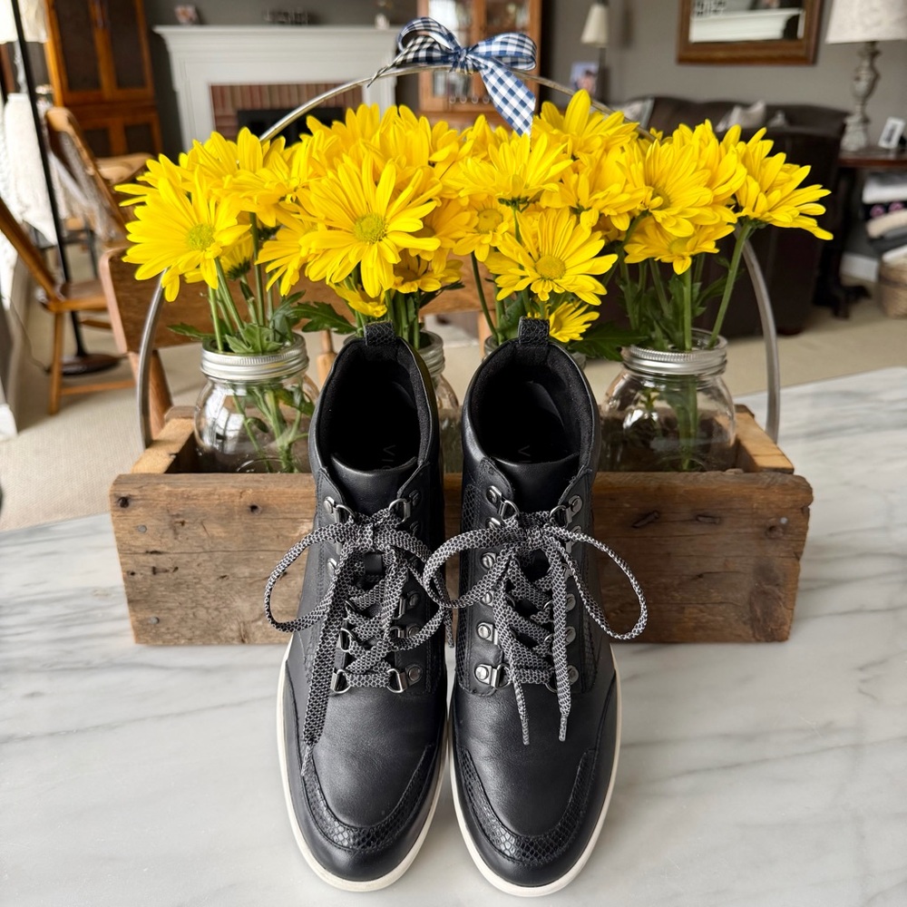 Vionic•Size 8.5•Jordy Black Leather Booties•High Top Styling~Walks like a Wedge! - Picture 7 of 14